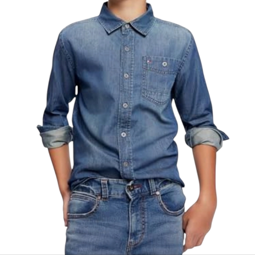 Tommy Hilfiger. Boy's Long Sleeve Denim Button Down Shirt. Blue. Size 7.